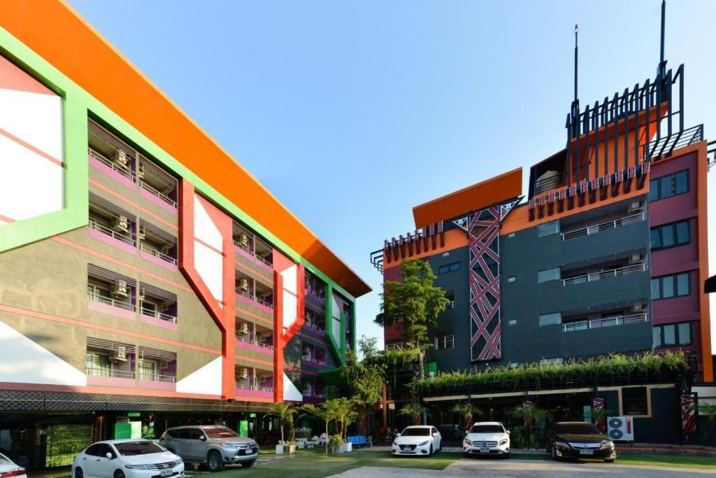 The Breton Hotel Media Bangkok Exteriér fotografie