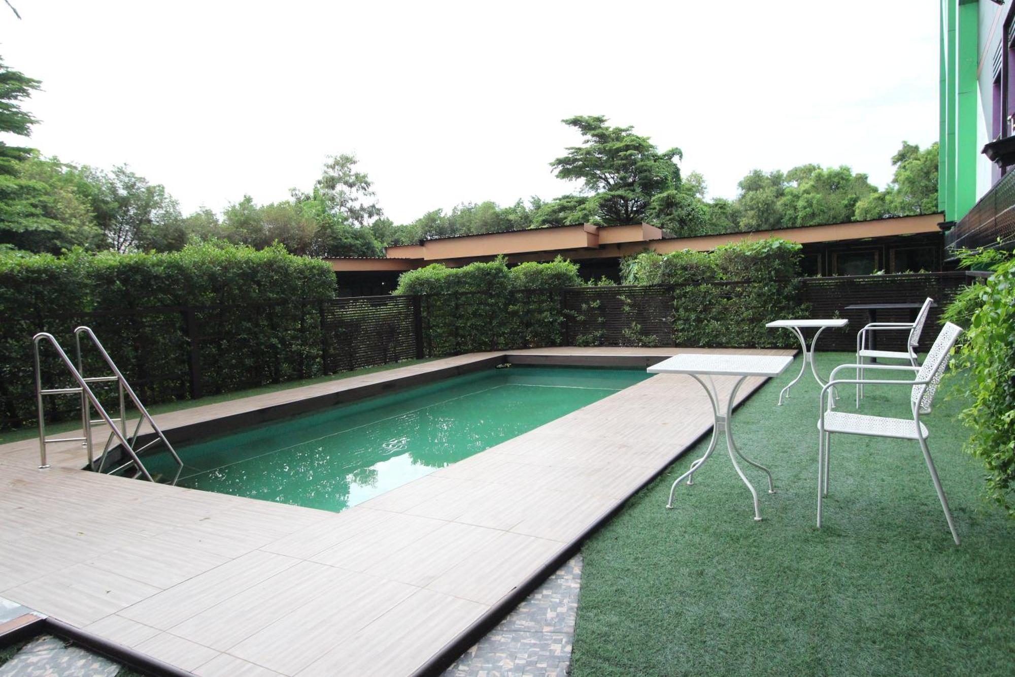 The Breton Hotel Media Bangkok Exteriér fotografie