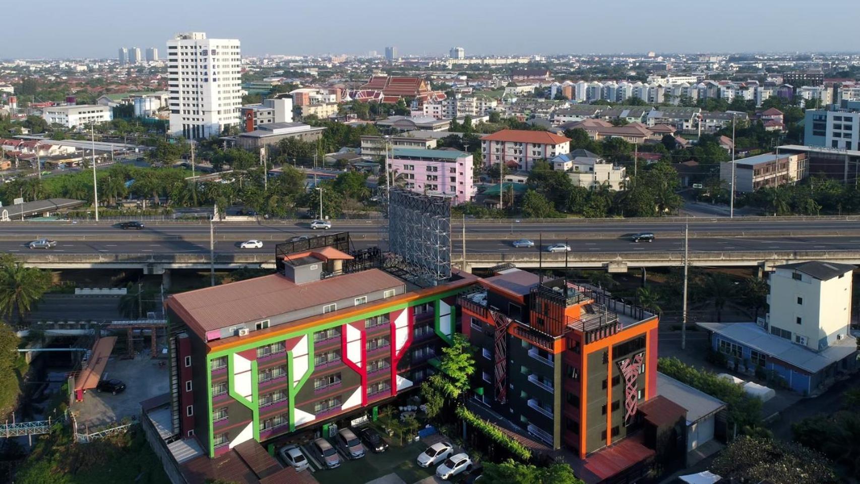 The Breton Hotel Media Bangkok Exteriér fotografie